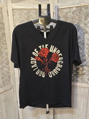 Hadestown Lady Of The Underground Black V-Neck Short Sleeve Tee